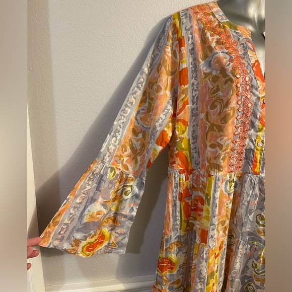 NWT, Bell Sleeve Dress - Picture 2 of 8